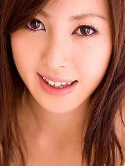 Japanese AV Model Rie Sakura Shows Her Perfect Body